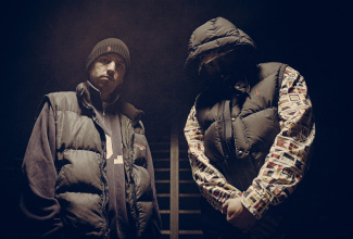 La Base & Tru Comers