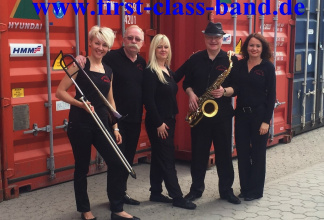 FIRST CLASS PARTYBAND Top Partymusik Live