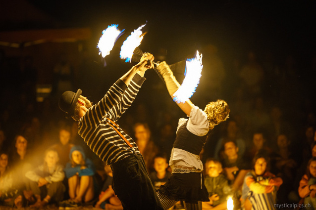 FOYK - Feuershow, LED-Show, FlowArts, Hula Hoop, Objekt Manipulation — photo 5