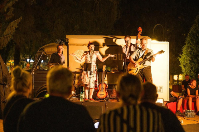 Surfin`Claire and The Whisky Rockers — photo 14