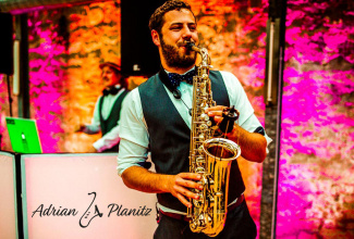 Adrian - Live Saxophone Performance