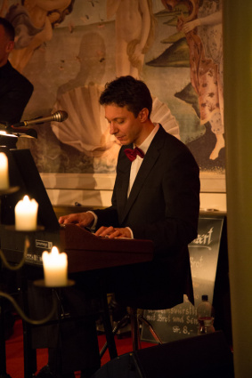 voice &amp;amp; piano Band — photo 2