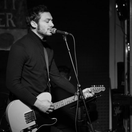 Monkey Days Brit Pop Rock Band — photo 9