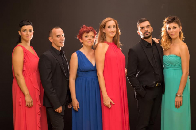 The Gospel Light Vocal Ensemble — photo 6