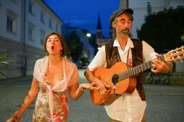 PARIS ROMANCE EXTRAVAGANCE MUSICAL ENTERTAINMENT — photo 3