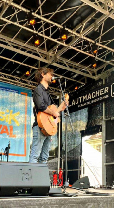 Morgan Remaj - Guitar vocalist, Piano vocalist covers and originals, classical g — photo 5