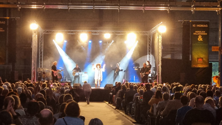 The Voice of Tina - die Tina Turner Show — photo 7