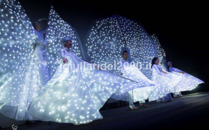 Ballerine Brasiliane Danza del Ventre Farfalle Luminose magiafuoco — photo 7